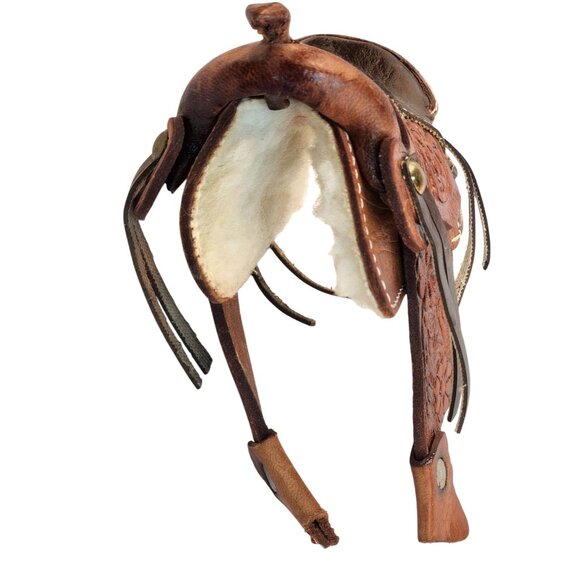 Miniature Tooled Leather Western Saddle Rustic Handmade Décor Or Model Collector - Picture 2 of 12